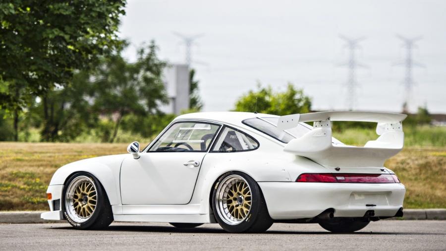  Porsche 911 GT2 Evo 1995 года  (фото 10 из 16)